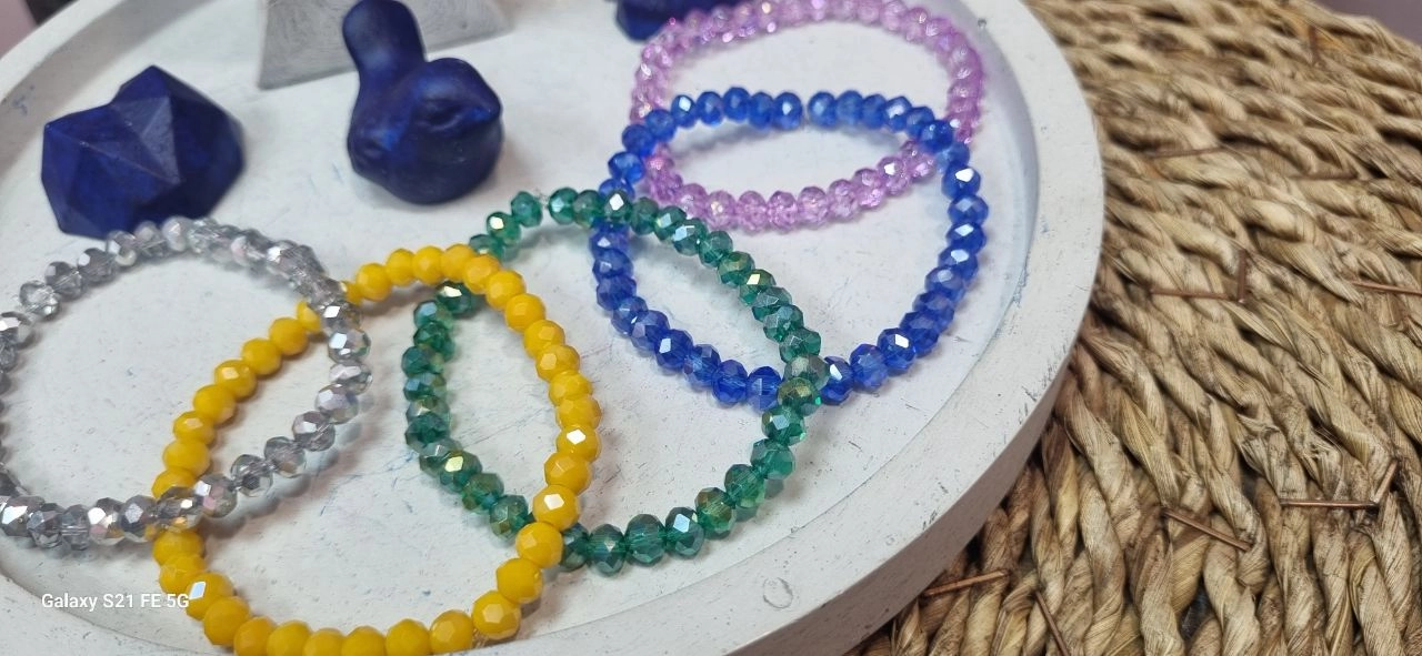 دستبند سنگ کریستال سبز