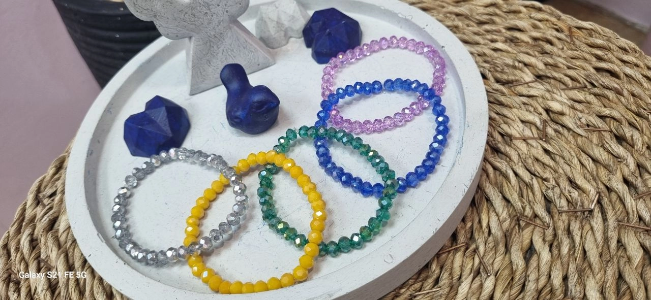 دستبند سنگ کریستال نقره ای