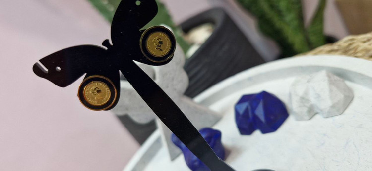 گوشواره استیل میخی طلایی الیزابت