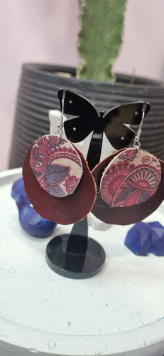 گوشواره عصایی چرم دو رنگ