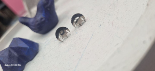 گوشواره میخی استیل نقره ای