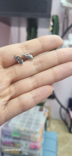 گوشواره میخی استیل نقره ای