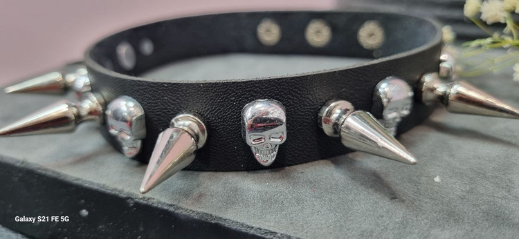 چوکر چرم مصنوعی تینجری