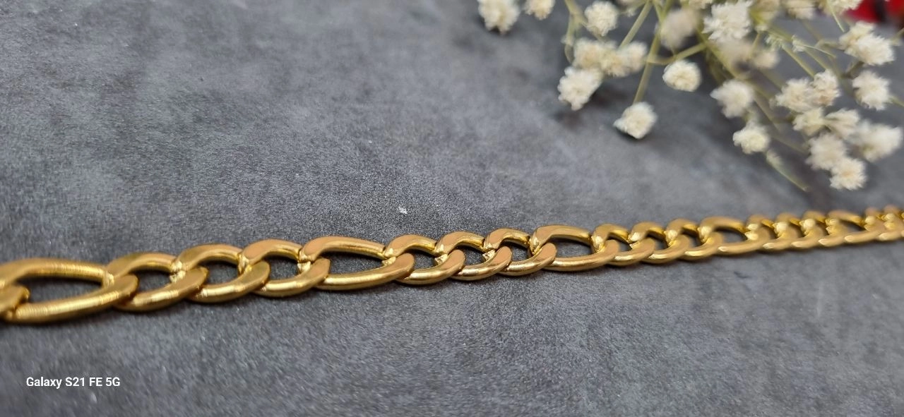 دستبند استیل فیگارو