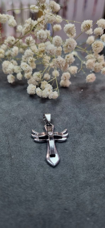 گردنبند صلیب استیل نقره ای