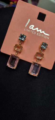 گوشواره استیل میخی ای نگین دار