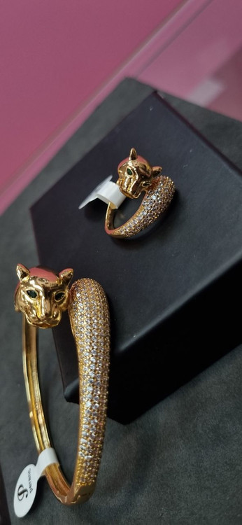 دستبند ست بنگل و انگشتر طلایی ببر