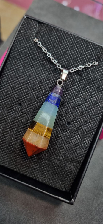 گردنبند استیل با آویز سنگ هفت چاکراه