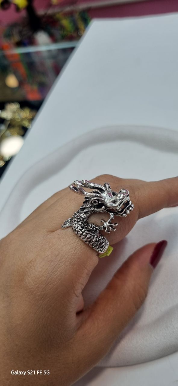 انگشتر سه بعدی نقره ای
