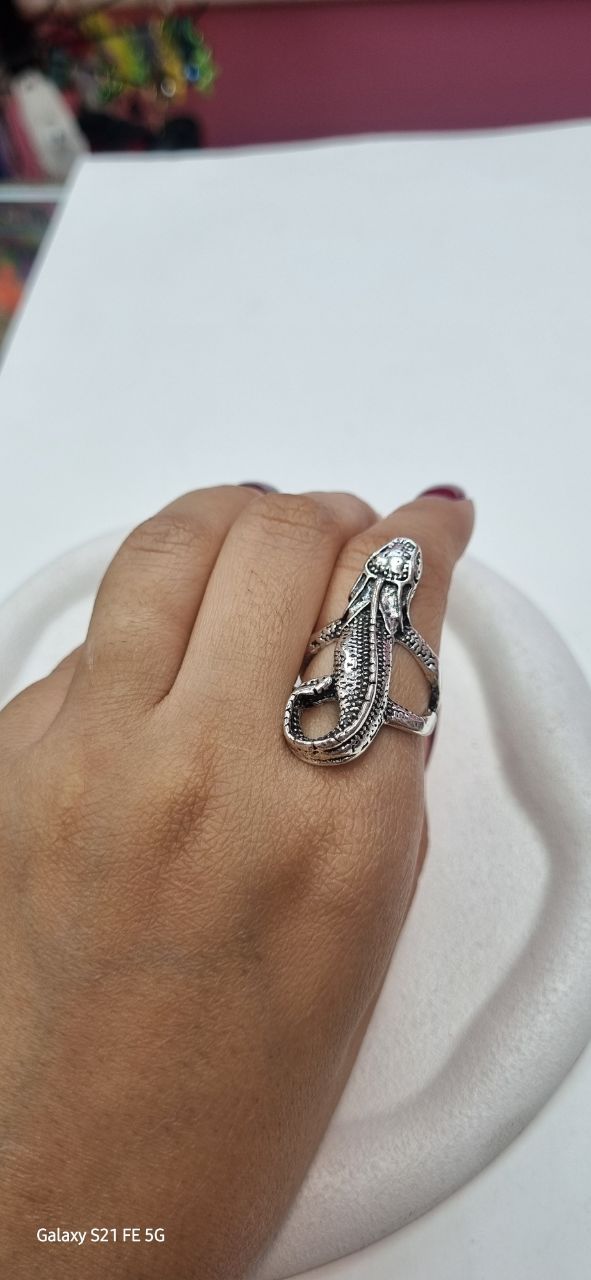 انگشتر سه بعدی نقره ای