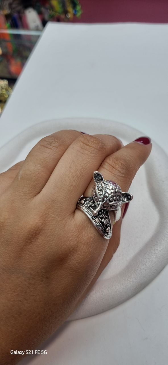 انگشتر سه بعدی نقره ای