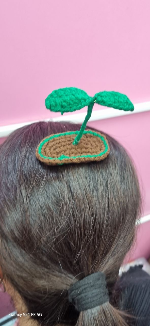 گیره فانتزی جوانه